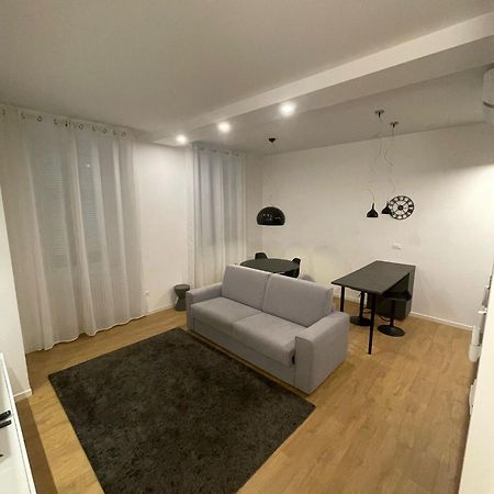 Trieste Centrale Luxury Apartament In Stile Moderno エクステリア 写真
