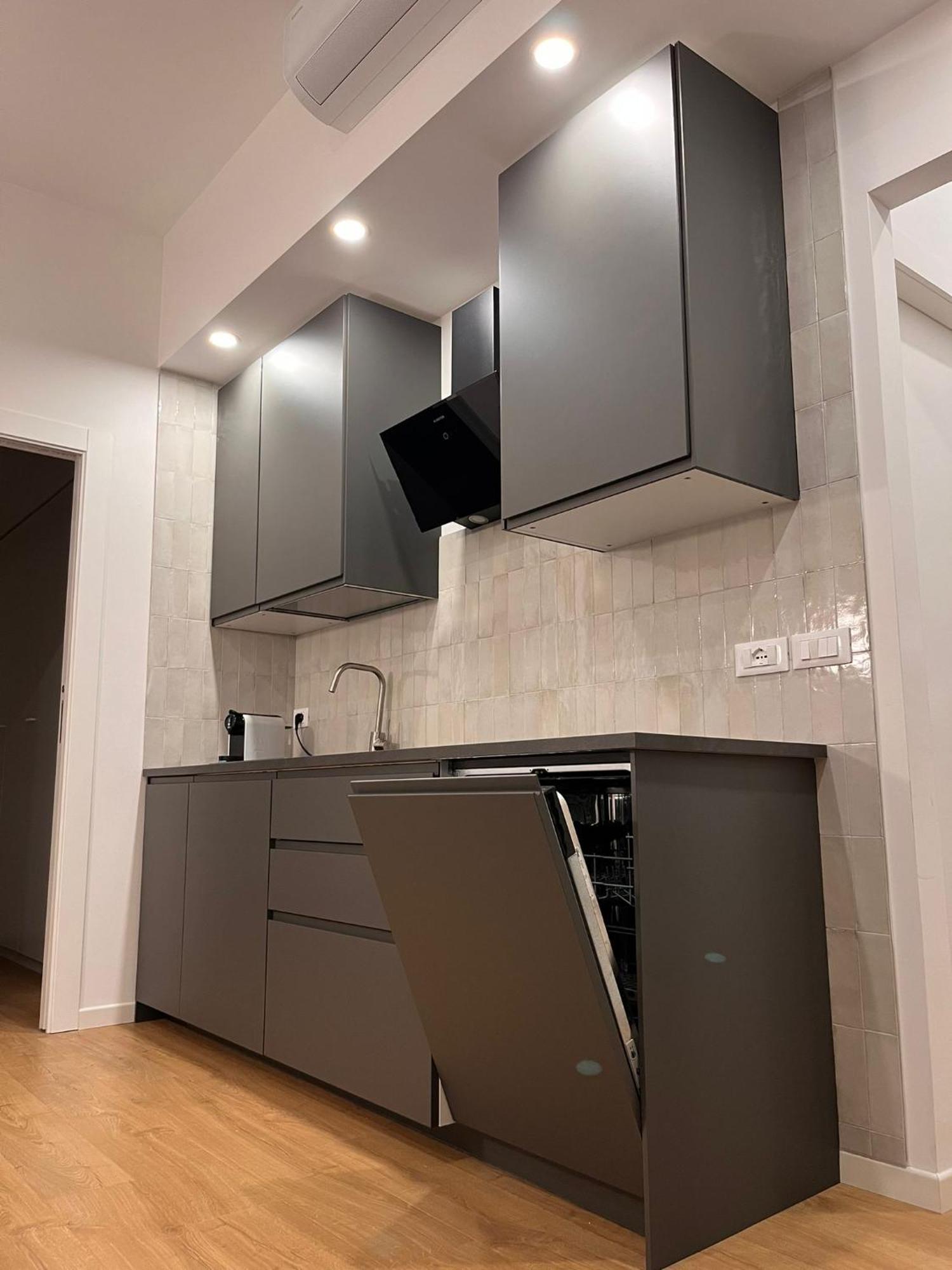 Trieste Centrale Luxury Apartament In Stile Moderno エクステリア 写真